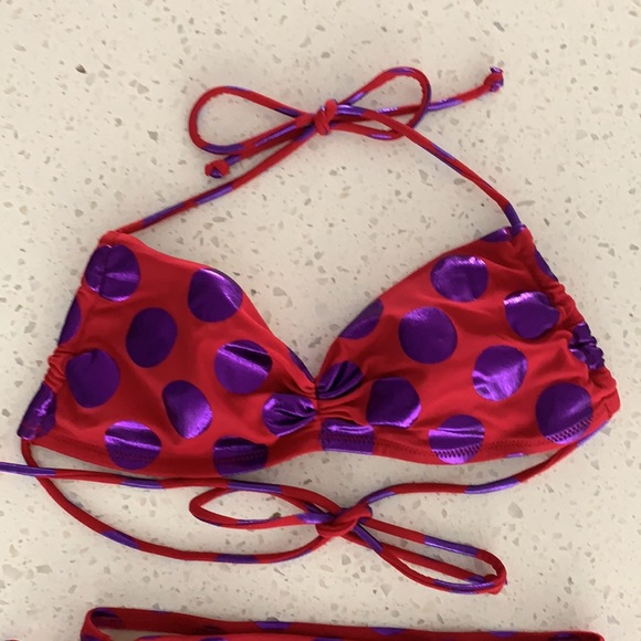NWOT VICTORIA’S SECRET Red And Purple Metallic Polka Dot Bikini - Picture 2 of 14